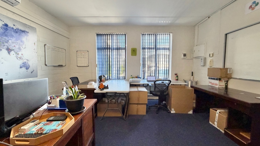 To Let commercial Property for Rent in Mall Interchange Western Cape